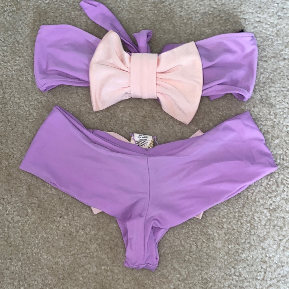 Lolli swim 2 piece bathing suit. Worn twice !